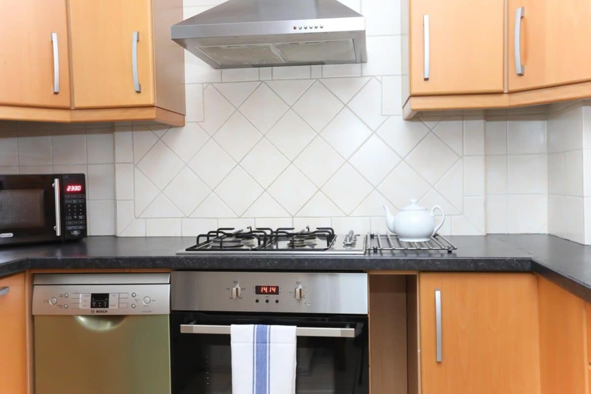 2 Bedroom Apartment In Waterloo Central Londra Exterior foto