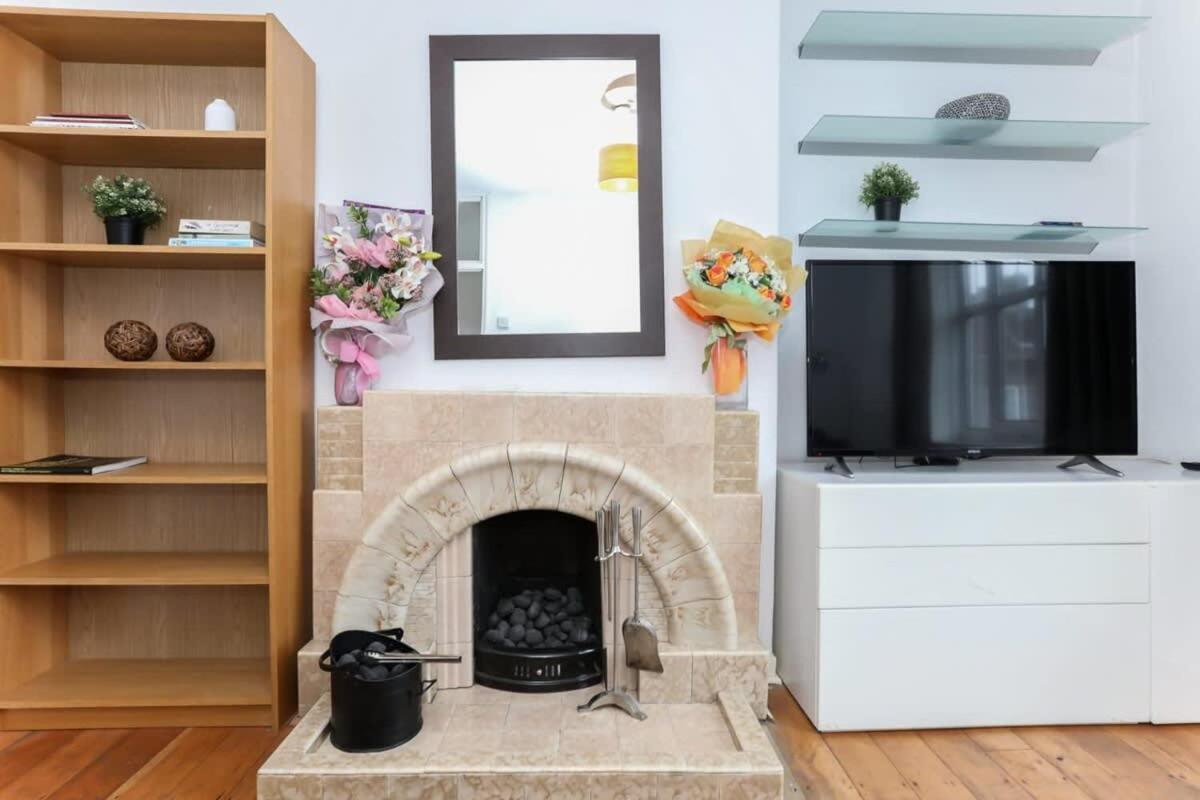 2 Bedroom Apartment In Waterloo Central Londra Exterior foto